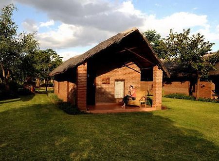 ليلونغوي Barefoot Safari Lodge المظهر الخارجي الصورة